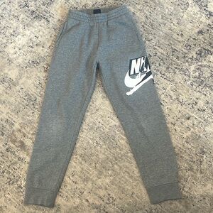 Nike Jordan Boys Pants Grey Sizee Medium